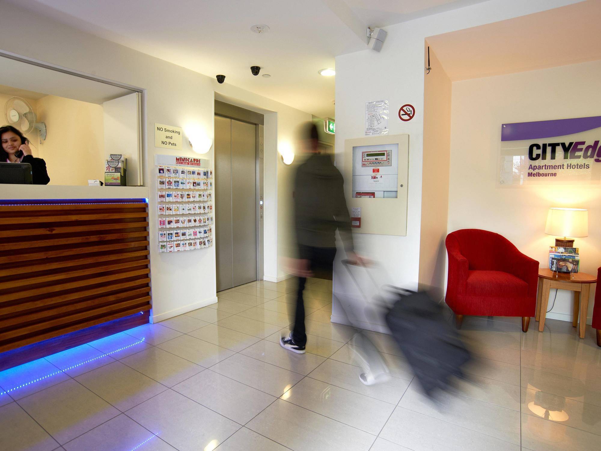 City Edge North Melbourne Apartment Hotel Extérieur photo